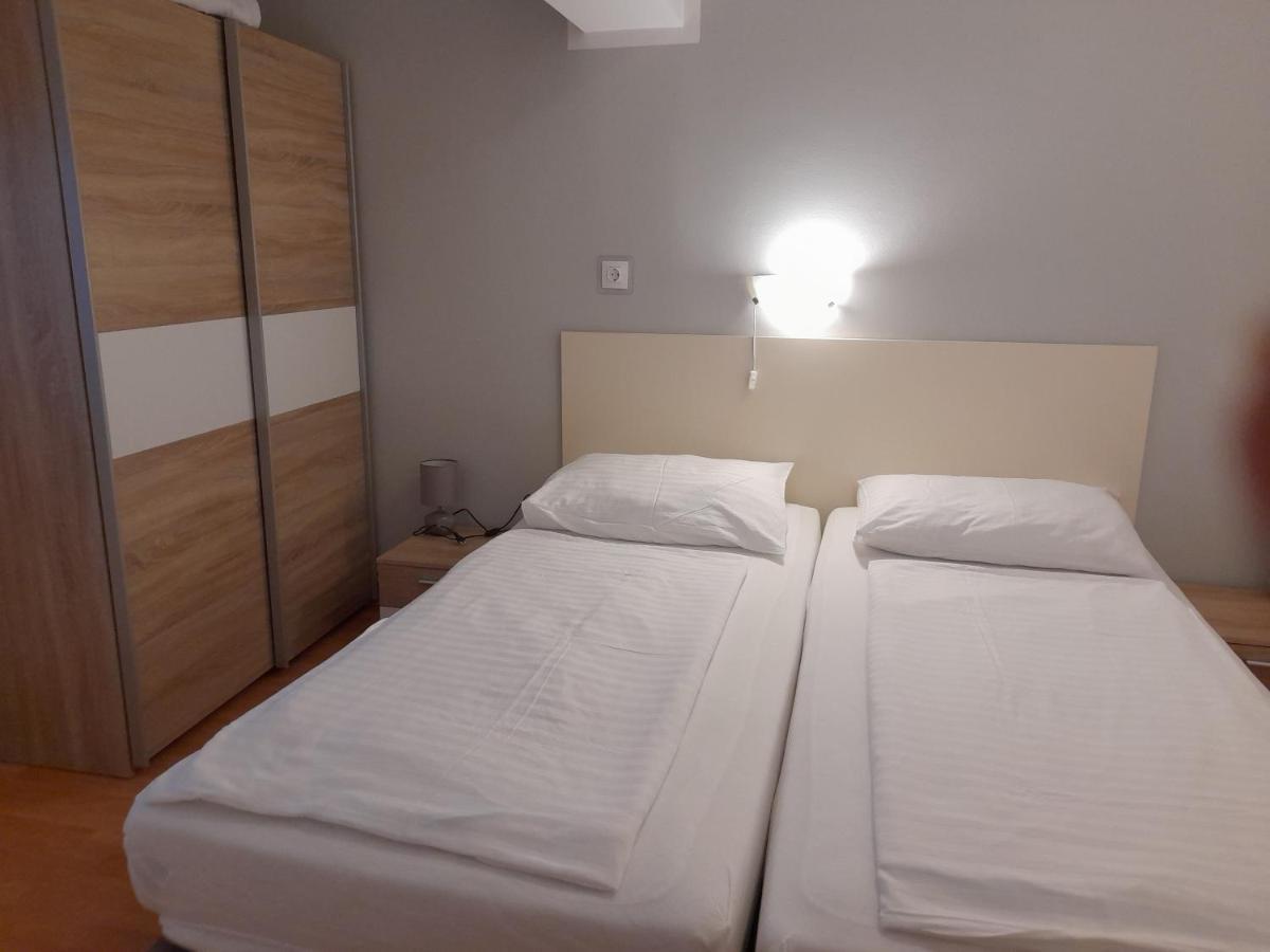 Apartments Dragica Poreč Eksteriør billede