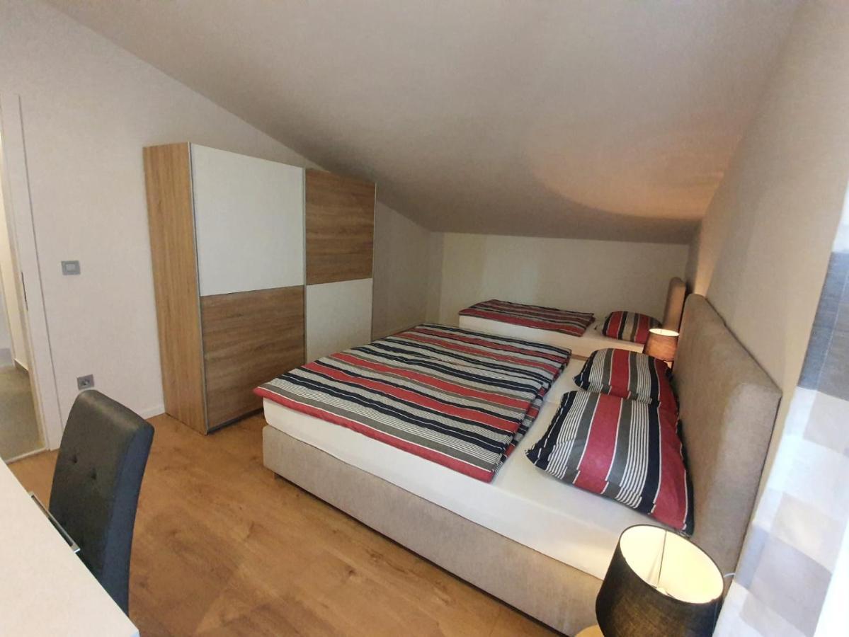 Apartments Dragica Poreč Eksteriør billede