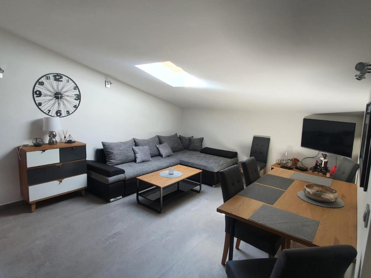 Apartments Dragica Poreč Eksteriør billede