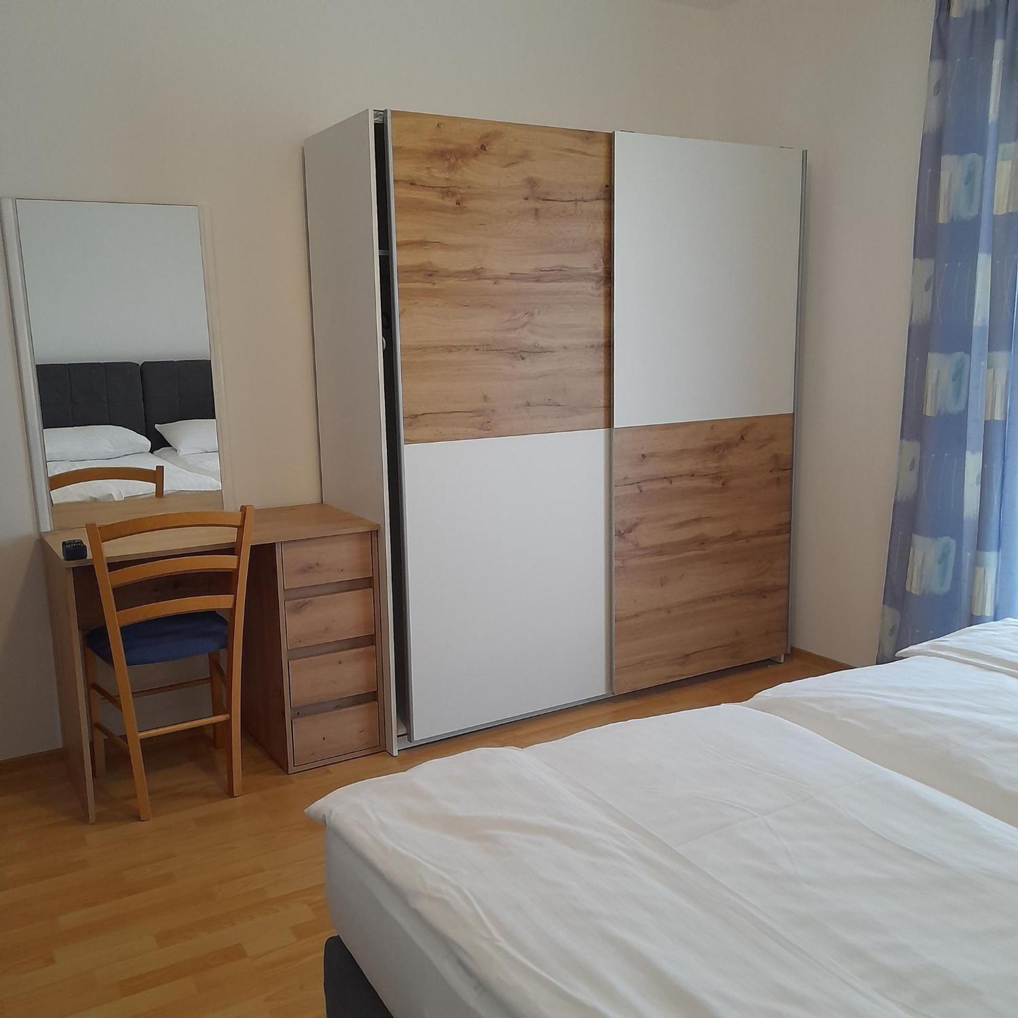 Apartments Dragica Poreč Eksteriør billede