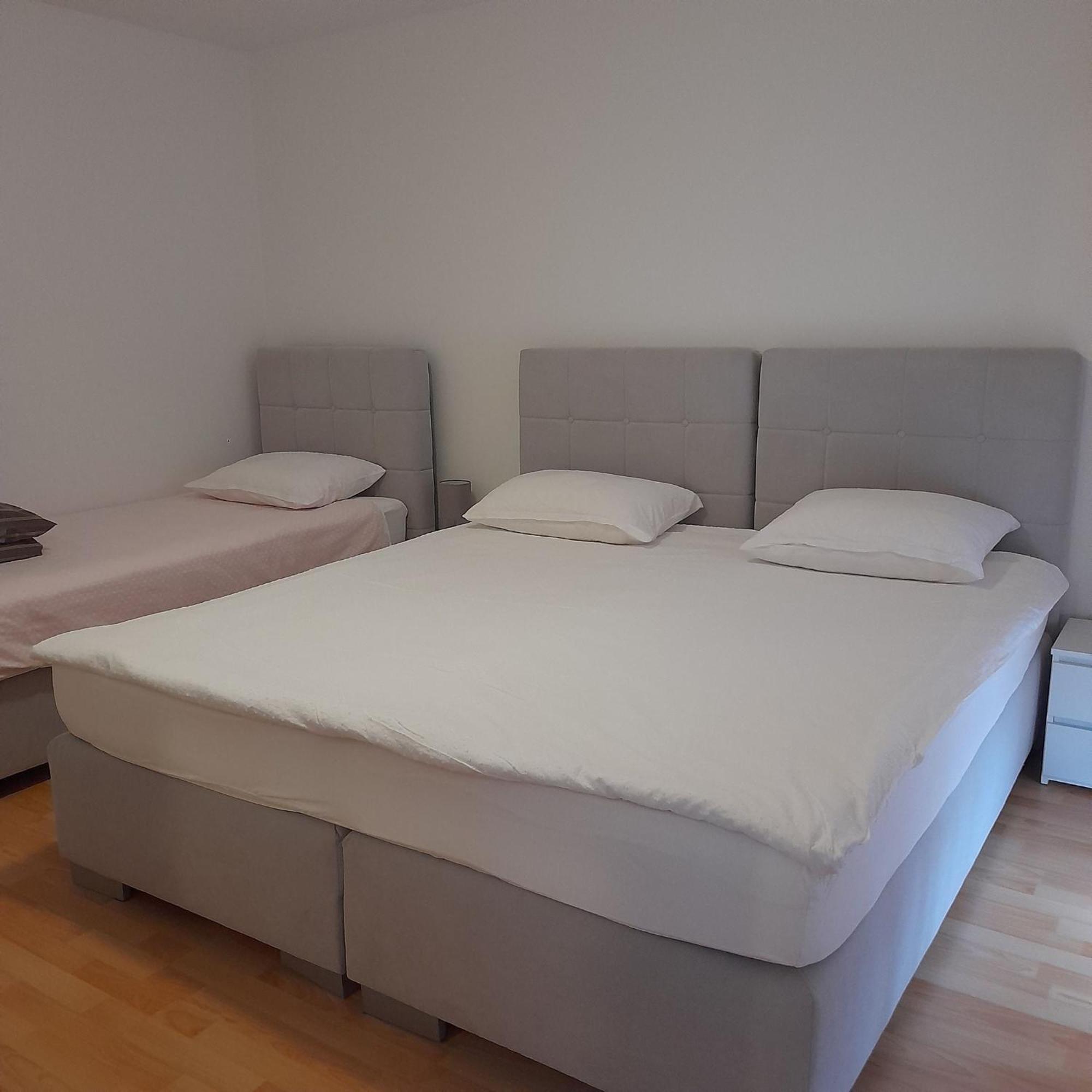 Apartments Dragica Poreč Eksteriør billede